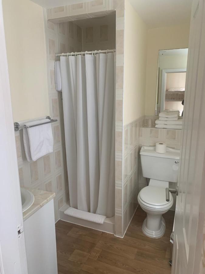 Bed and Breakfast The Stafford à Blackpool Extérieur photo