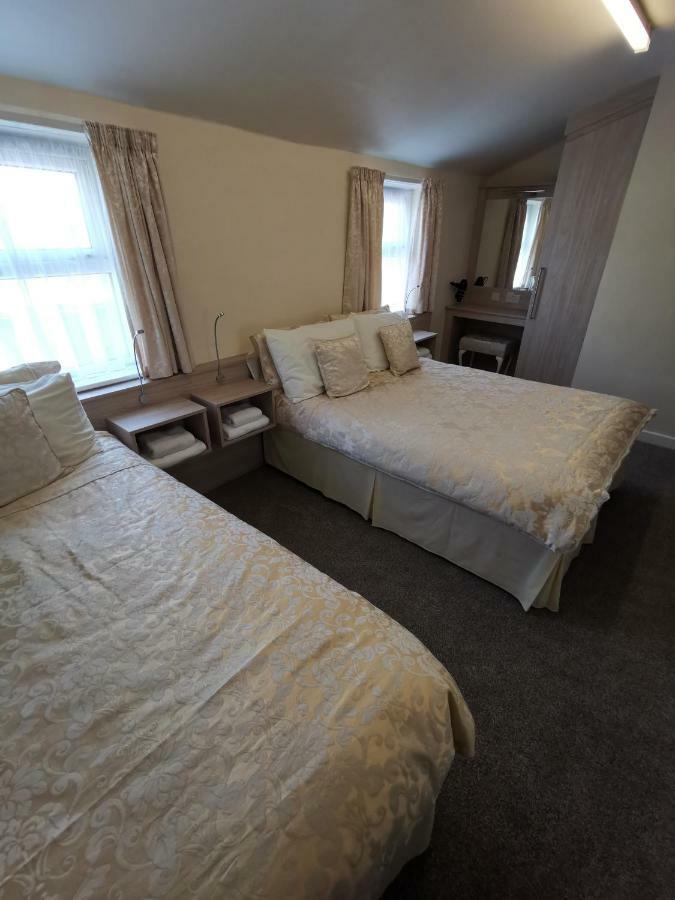 Bed and Breakfast The Stafford à Blackpool Extérieur photo