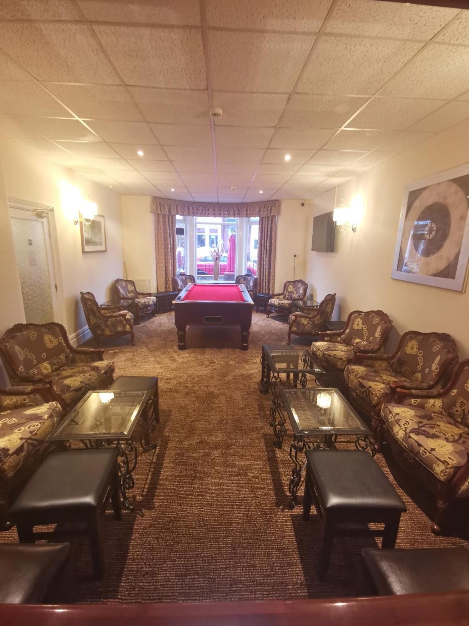 Bed and Breakfast The Stafford à Blackpool Extérieur photo
