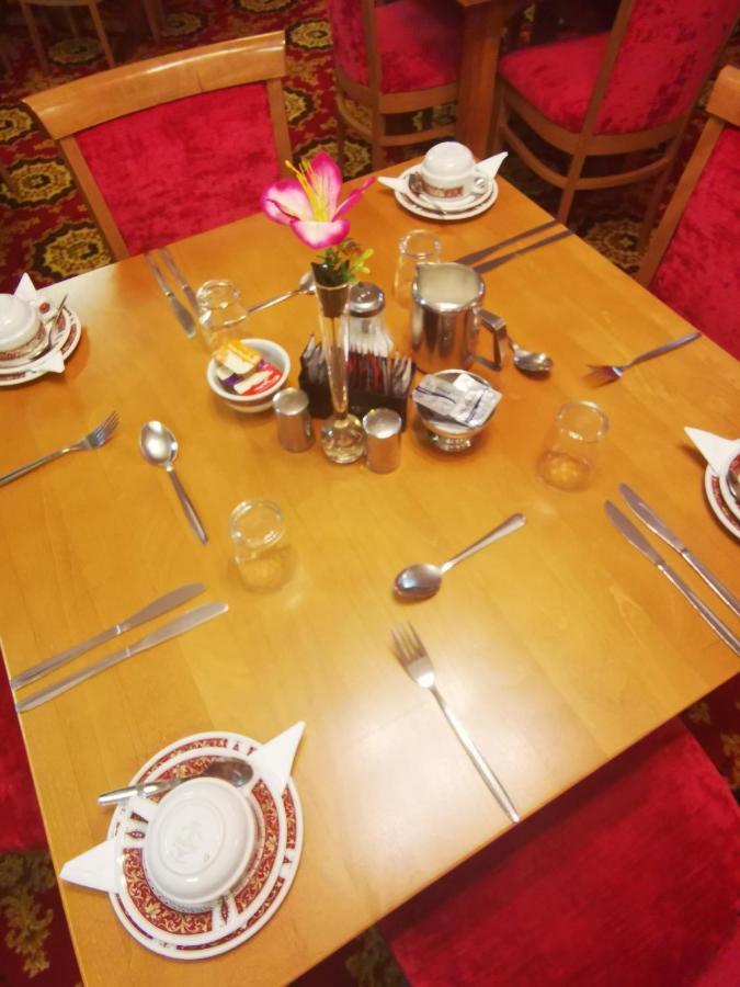 Bed and Breakfast The Stafford à Blackpool Extérieur photo